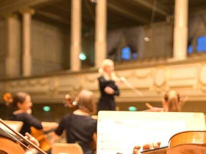 Grundsätzlich hat die Musik drei Elemente: Ruhe, Ton und Rhythmus