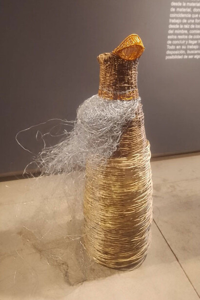 Constanza Mayo, Vestido. Cortesía de la Galería de Arte La Sala 