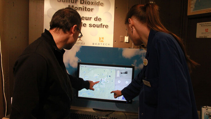 Sulfur Dioxide Monitoring Station. Courtesy of Science Nord