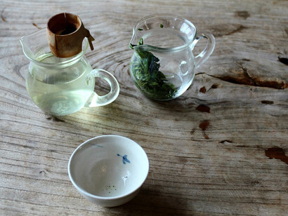 Infuso di foglie di tè coreano