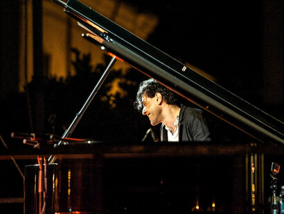 Ezio Bosso durante un concerto