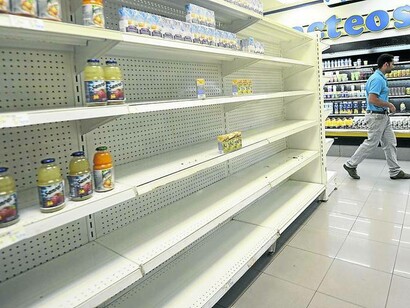 El desabastecimiento es uno de los mayores quebraderos de cabeza para las familias venezolanas