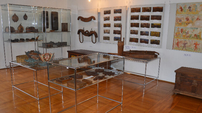 The folk art. Courtesy of Gorenjski muzej