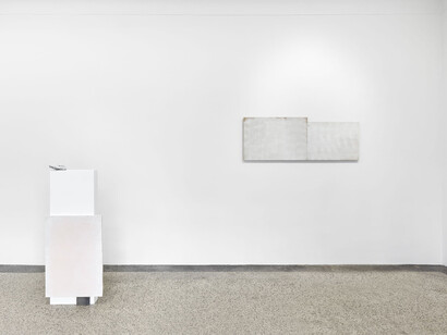 Ulrike Schulze, Inspire expire, exhibition view. Courtesy of Van Horn Gallery