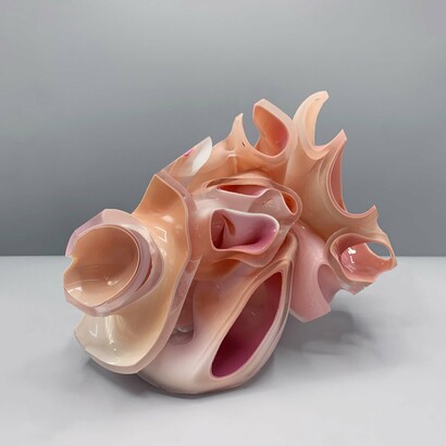 Kim Harty, Uterine, 2023,
blown and cut glass,
7 x 9 x 5 in. (17.8 x 22.9 x 12.7 cm). Courtesy of the artist and Heller Gallery