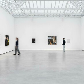 Raymond Saunders, Déménagement, exhibition view. Courtesy of David Zwirner Gallery