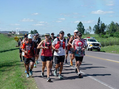 Santiago Stirling comparte su experiencia y conocimientos para ayudar a otros a mejorar su bienestar a través de la salud mental, los hábitos y la actividad física. Tacuarembó, Uruguay