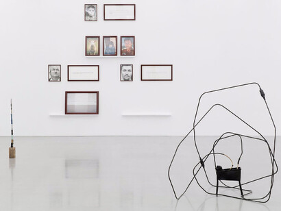 Fond Illusions, Exhibition view. Courtesy of Perrotin