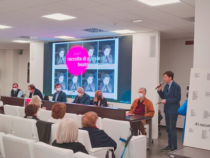 Beatrice Viggiani ha vissuto per 35 anni in Venezuela, dove è arrivata dopo aver conosciuto il pittore venezuelano Simon Gouverneur, padre dei suoi ultimi tre figli.
