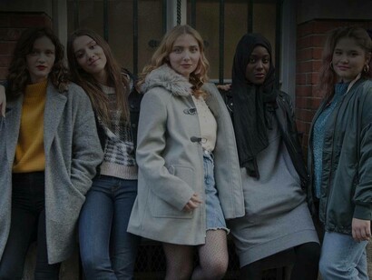 Teens from the hit show Skam posing for the camera