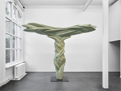 Tony Cragg, Symmetries, exhibition view. Courtesy of Gallery Bernier/Eliades