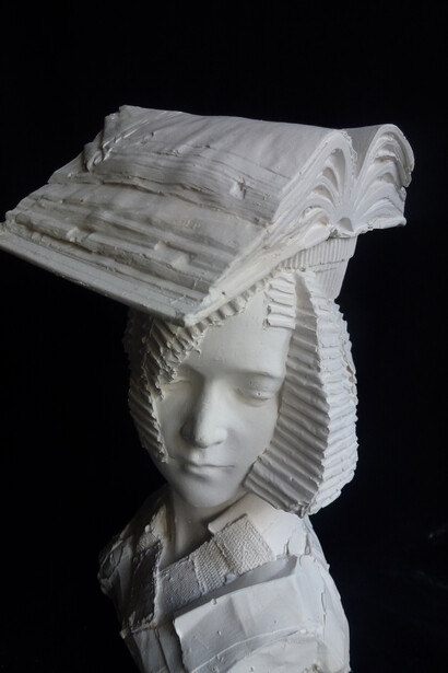 Bookworm by Kathy Dalwood, © Kathy Dalwood