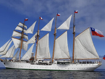 En 2006, la Armada entregó a la justicia la bitácora en donde aparece registrado el ingreso del padre Woodward y de otras víctimas. Sin embargo, hasta hoy, este recinto flotante de torturas sigue recorriendo el mundo como buque escuela, sin que ningún gobierno haya impuesto, al menos, una placa recordatoria de su siniestra historia. Buque escuela Esmeralda BE-43