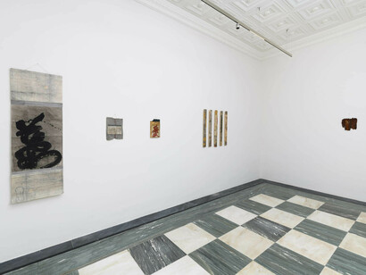 Issen Nishigaki, 五行 Gogyō, exhibition view. Courtesy of Amanita 