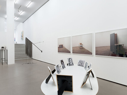 Revolte, Exhibition view. Courtesy of Eigen + Art Lab