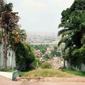 Chrystel Mukeba, Je n’ai jamais vu mon père pleurer, œuvre exposée. Avec l'aimable autorisation de FOMU