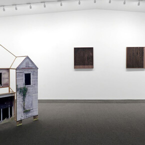 Facing Grain. Courtesy of Krakow Witkin Gallery