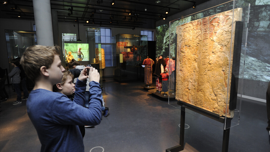 Central and South America, exhibition view. Courtesy of Wereldmuseum Leiden