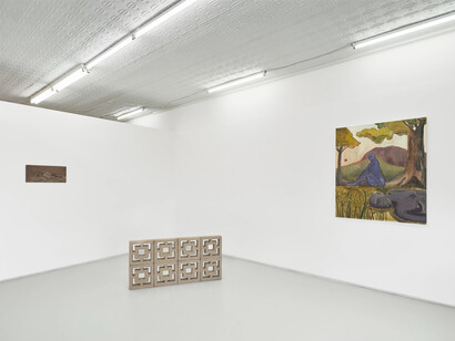 Various artists, Sands through an hourglass, exhibition view. Courtesy of Mrs. Gallery