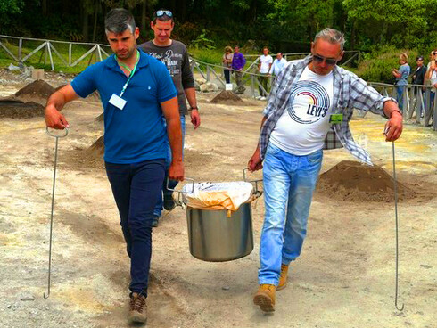 Le Calderas di Furnas, bolliti misti cotti nel terreno vulcanico