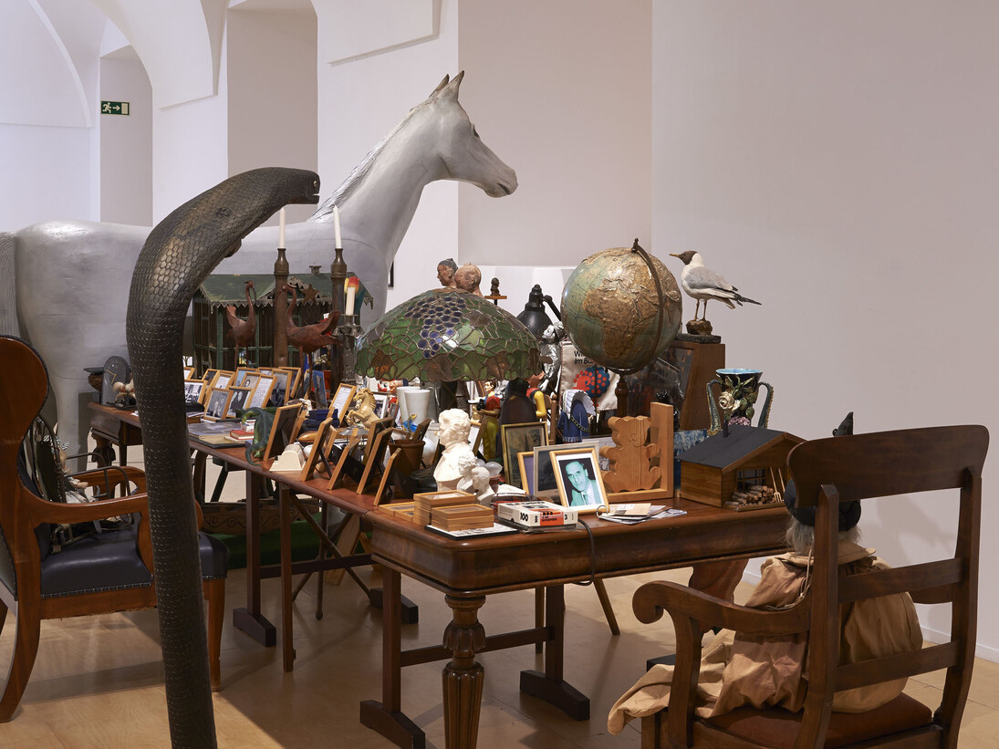 Vista de sala / gallery view El tiempo y las cosas. La casa-estudio de Hanne Darboven (imagen 3)