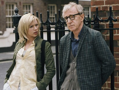 Woody Allen e Scarlett Johansson em "Scoop"