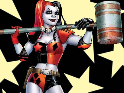 Harley Quinn con su mazo gigante