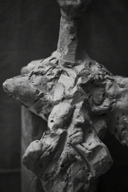 Peter Lindbergh, Alberto Giacometti, Femme debout (1961), Zurich, 2016, 2016. Courtesy of Gagosian Gallery