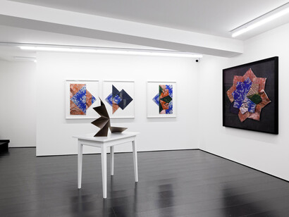 Katja Strunz, In formation, Ausstellungsansicht. Mit freundlicher genehmigung von Contemporary Fine Arts