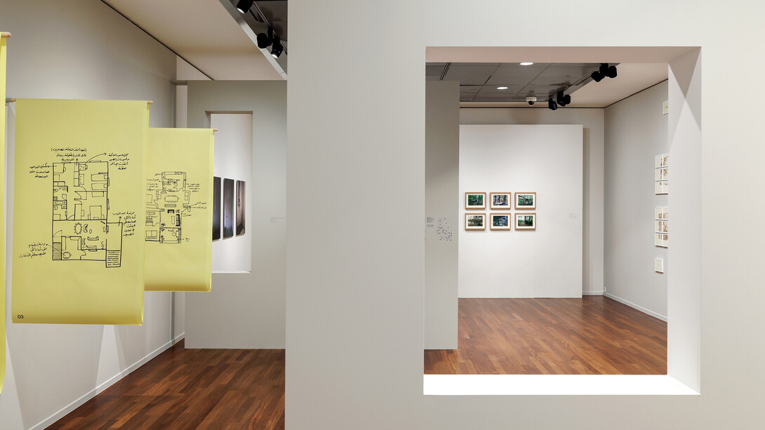 Artisti vari, Thuis. Il senso di casa nell’arte contemporanea, veduta della mostra. Per gentile concessione del Museum Het Rembrandthuis