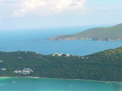 Multicolor water at Magens Bay, St. Thomas, US Virgin Islands
