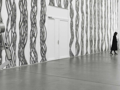 Robin Rhode. Courtesy of Museum Haus Konstruktiv