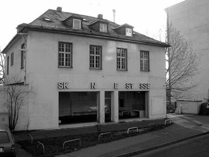Exterior view of Oskar-von-Miller Strasse 16, Frankfurt. Courtesy the artist and David Zwirner, New York/London