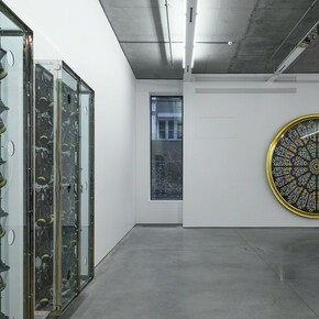 Damien Hirst, Exhibition view. Courtesy of Gary Tatintsian Gallery