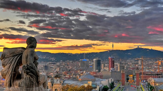 Barcelona. Plaza de Espanya´s sunset view