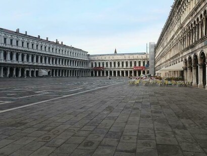 A qualche mese dall’inizio del lockdown, ha fatto il suo ingresso nel linguaggio il progressivo uso di un lessico di stampo militare