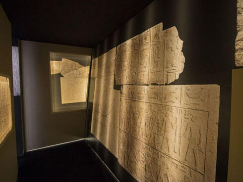 All’Ombra delle Piramidi. Courtesy of Museo di Scultura Antica Giovanni Barracco