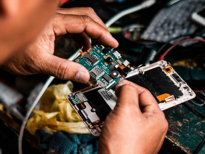 La réparation se fait dans le cadre d’une transition vers une économie circulaire