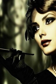 To be the height of fashion when the budget just isn’t there to buy the latest items is possible shopping smart