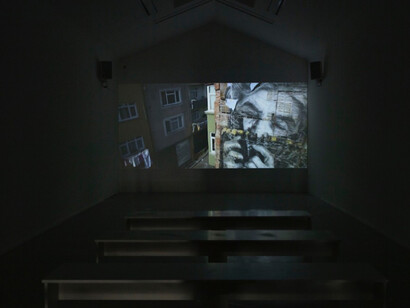 Wrinkles of the City, Exhibition view. Courtesy of galerie Perrotin
