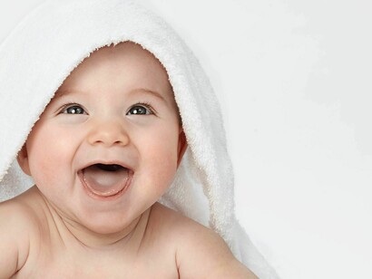 Bebé feliz