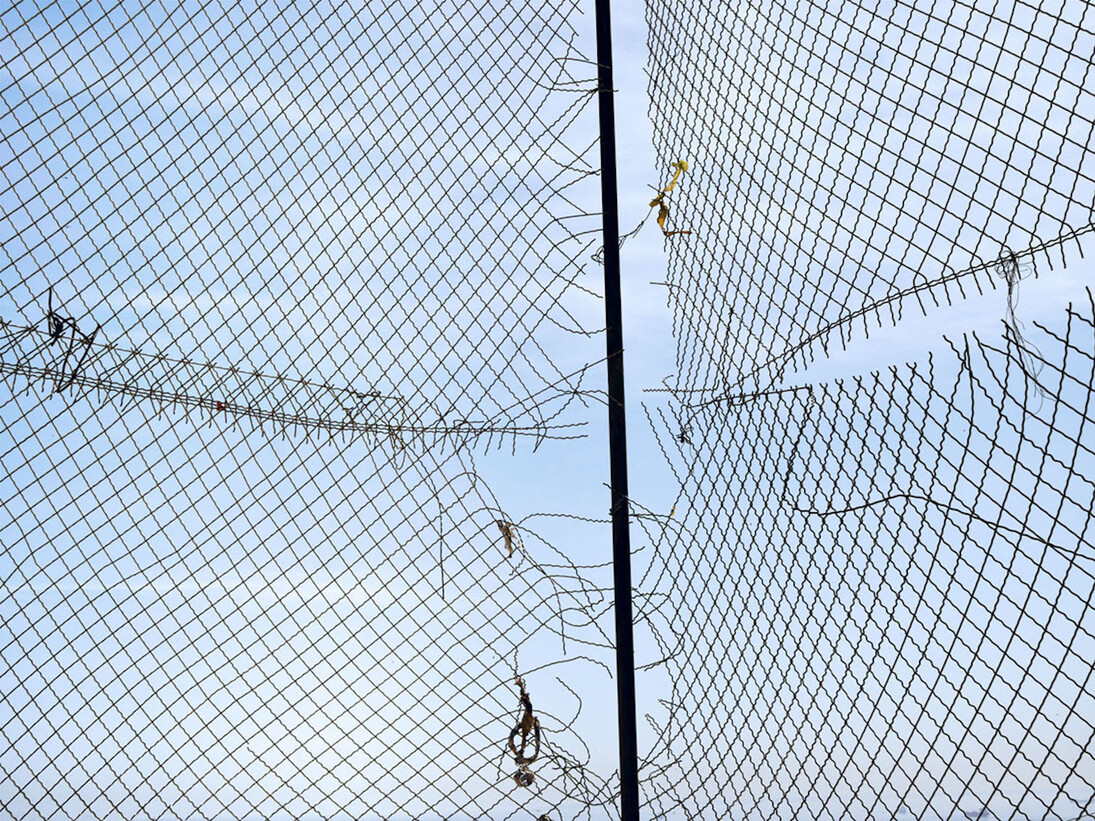 Stéphane Couturier. So Far So Close. Courtesy of Galerie Kornfeld