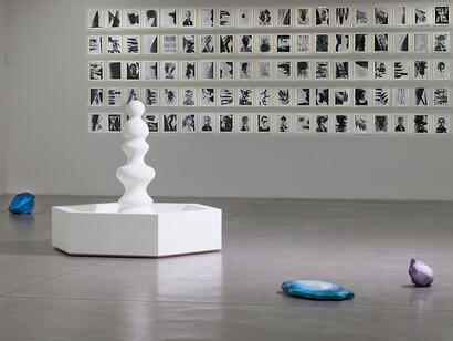 Malak Elmy, Marble marble fountain e Scene 4: a composition for gradients