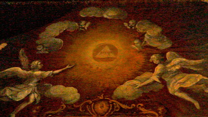 Tetragrama (Yhwh) na Asamkirche, Munique