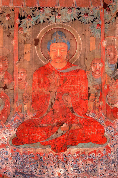 Silk watercolour painting of the Buddha, China, about AD 701–750. Courtesy of British Museum