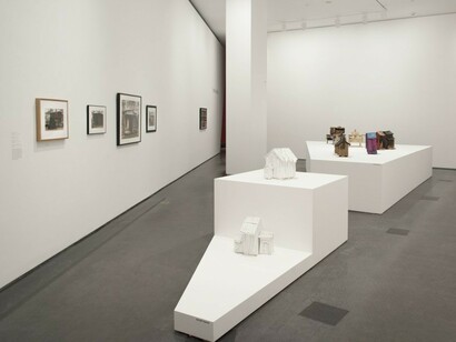 Beverly Buchanan, Ruins and Rituals, Exhibition view. Courtesy of Brooklyn Museum