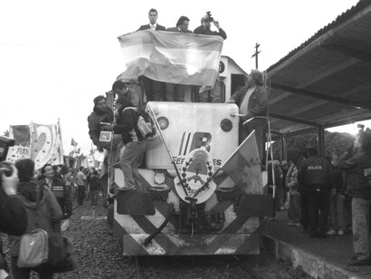 Llegada del Tren del Alba a Mar de la Plata, Argentina