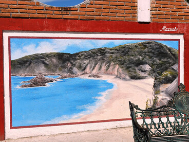 Mural de Mazunte en la pared de la iglesia de San Pedro Pochutla, Oaxaca, México