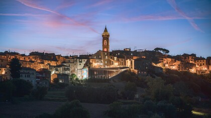 Ora blu a Peccioli, Toscana, Italia. Foto di Pamyd85