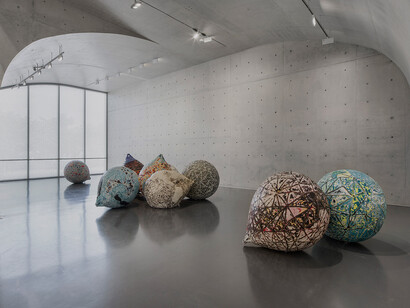 Mark Bradford. Courtesy of Long Museum